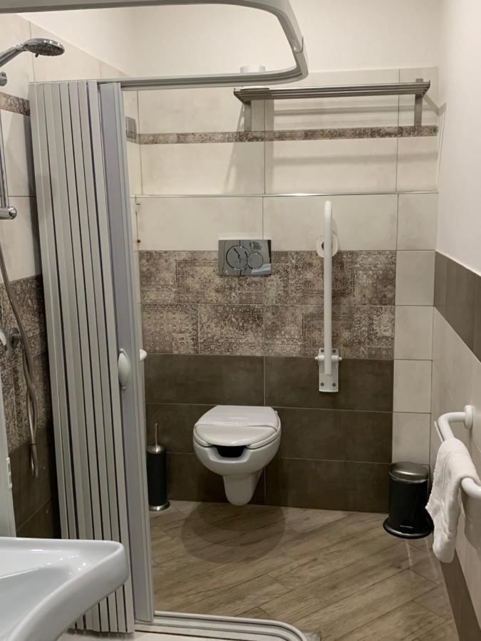 קטאניה Guesthouse Ughetti 21 מראה חיצוני תמונה