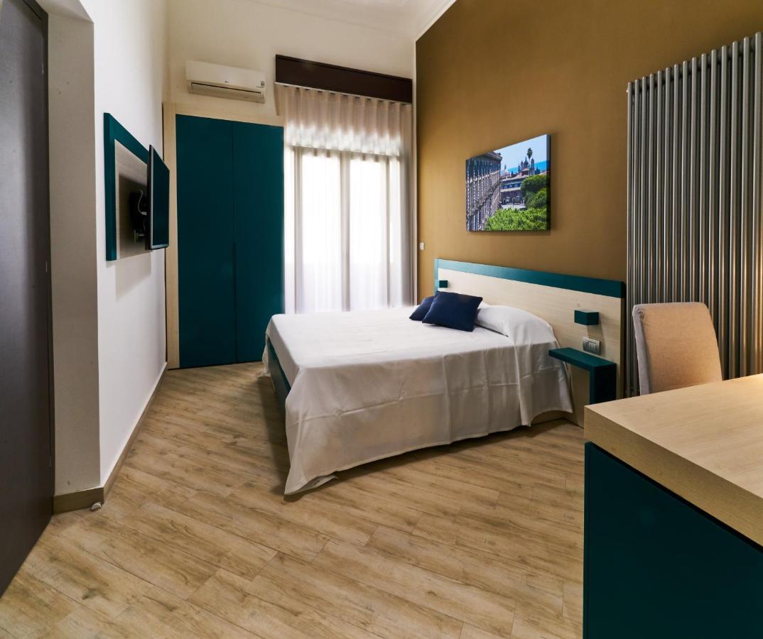 קטאניה Guesthouse Ughetti 21 מראה חיצוני תמונה