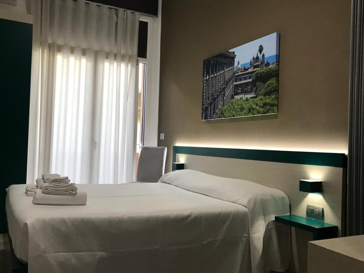 קטאניה Guesthouse Ughetti 21 מראה חיצוני תמונה
